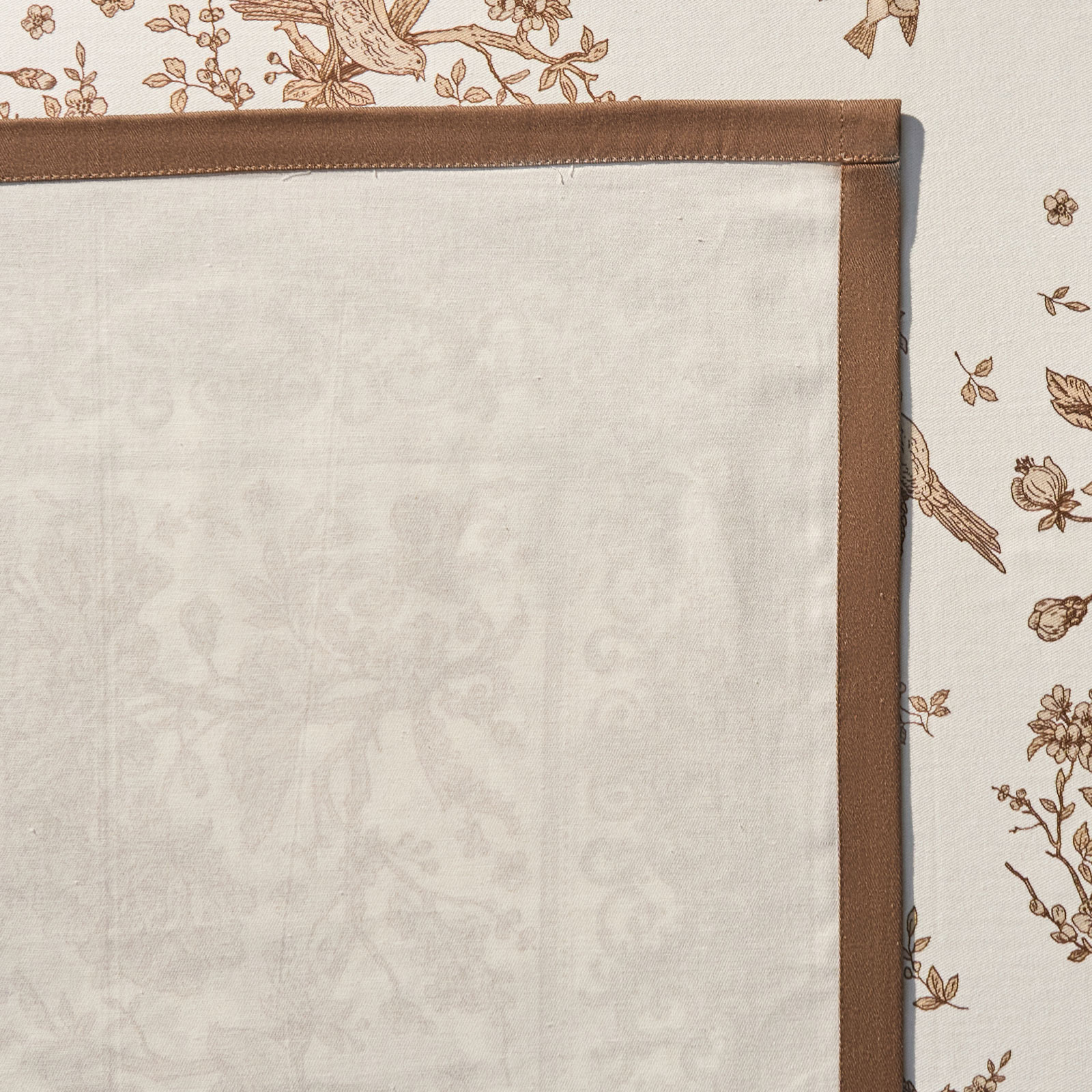 028318 Скатерть 140*220 Lefard