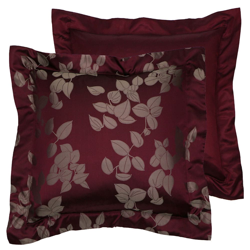 37137 Наволочка Leaves Raspberry GINGERLILY 65*65 см