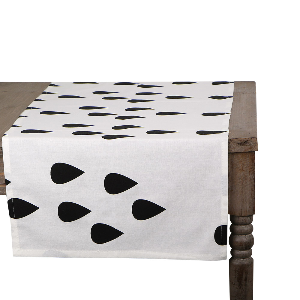 48558 Дорожка на стол Blanc Mariclo 45*140 см