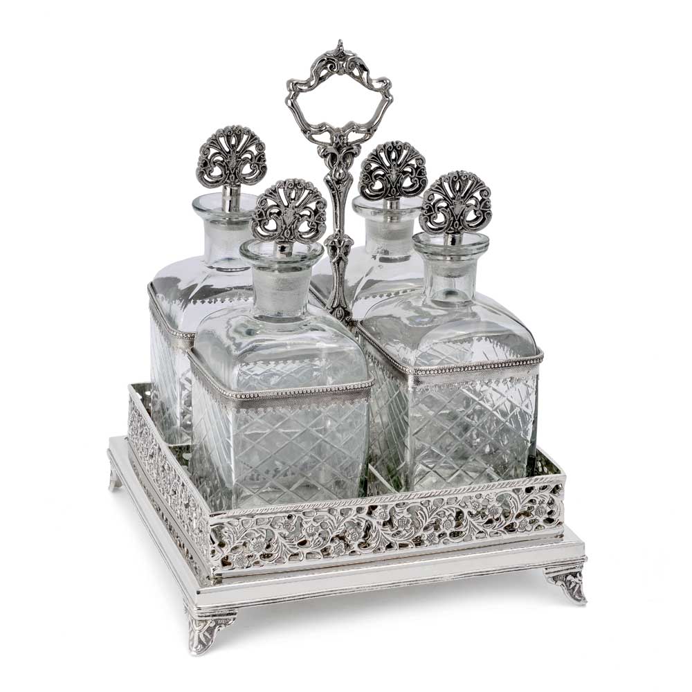 49571 Набор из 4-х графинов BAROQUE 25*25*35 см