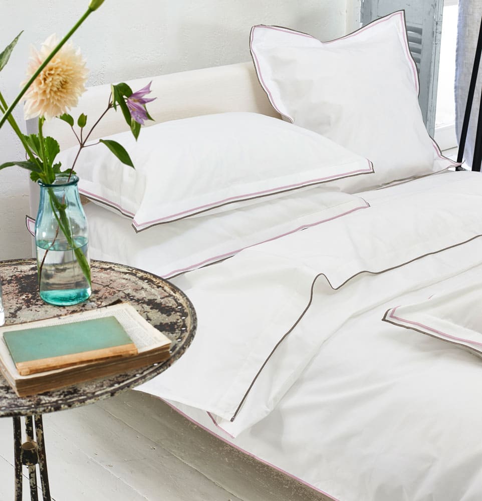 57344 Наволочка Astor Nutmeg rose DESIGNERS GUILD 50*75 см